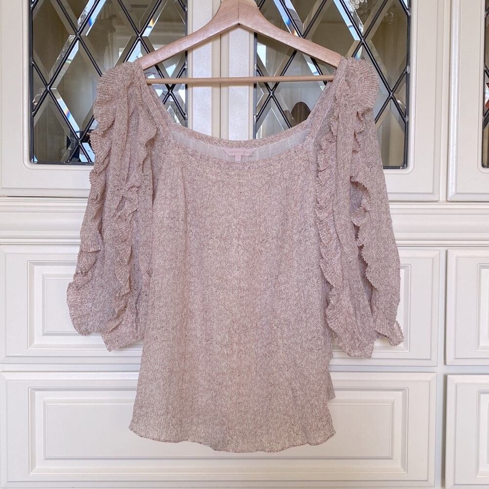 Rebecca Taylor 3/4 Ruffle Sleeve Blouse in Excellent Condition in a Neutral Pink